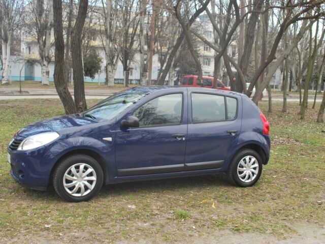 Синій Дачія Sandero, об'ємом двигуна 0.14 л та пробігом 119 тис. км за 5300 $, фото 11 на Automoto.ua