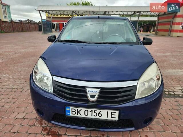 Синий Дачия Сандеро, объемом двигателя 1.4 л и пробегом 319 тыс. км за 2500 $, фото 7 на Automoto.ua