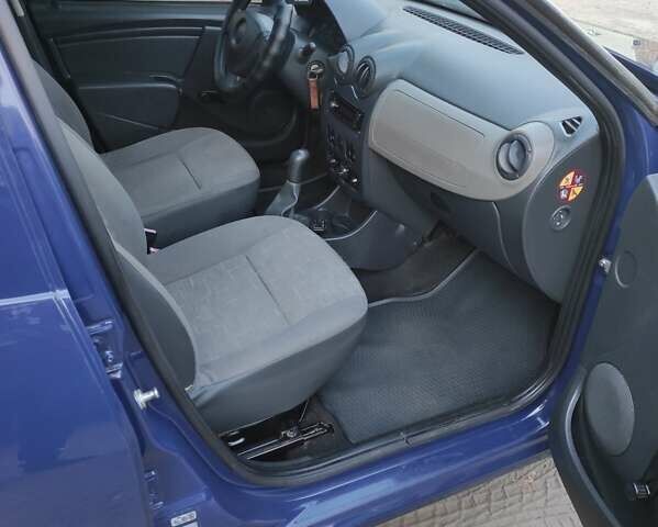 Синий Дачия Сандеро, объемом двигателя 1.4 л и пробегом 135 тыс. км за 4250 $, фото 10 на Automoto.ua