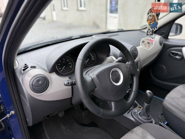 Синий Дачия Сандеро, объемом двигателя 1.2 л и пробегом 140 тыс. км за 4499 $, фото 106 на Automoto.ua