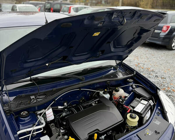 Синий Дачия Сандеро, объемом двигателя 1.2 л и пробегом 140 тыс. км за 4499 $, фото 131 на Automoto.ua