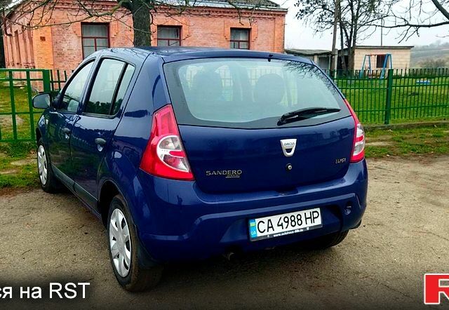 Синий Дачия Сандеро, объемом двигателя 1.4 л и пробегом 244 тыс. км за 5000 $, фото 5 на Automoto.ua