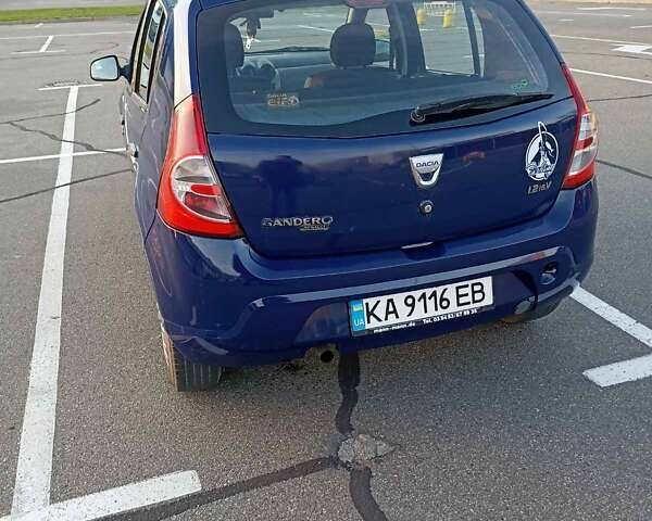 Синий Дачия Сандеро, объемом двигателя 1.15 л и пробегом 194 тыс. км за 3900 $, фото 3 на Automoto.ua