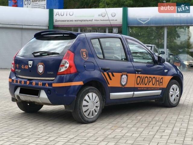 Синій Дачія Sandero, об'ємом двигуна 1.4 л та пробігом 183 тис. км за 4150 $, фото 4 на Automoto.ua