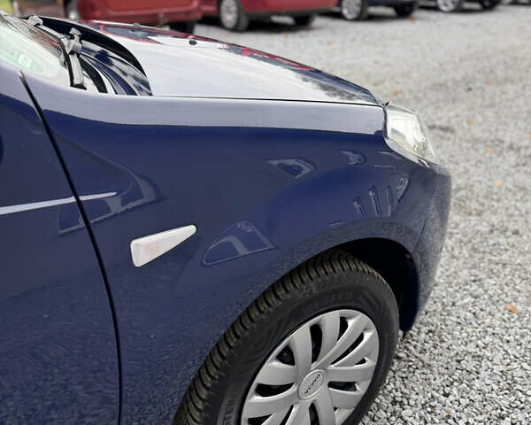 Синий Дачия Сандеро, объемом двигателя 1.2 л и пробегом 140 тыс. км за 4499 $, фото 65 на Automoto.ua