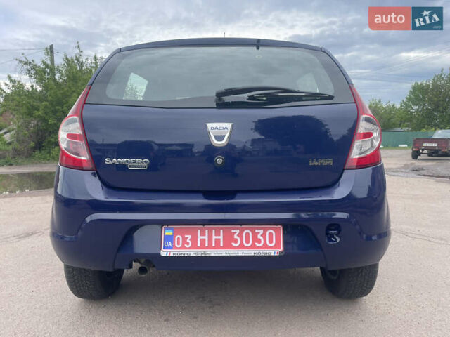 Синий Дачия Сандеро, объемом двигателя 1.4 л и пробегом 59 тыс. км за 5500 $, фото 8 на Automoto.ua
