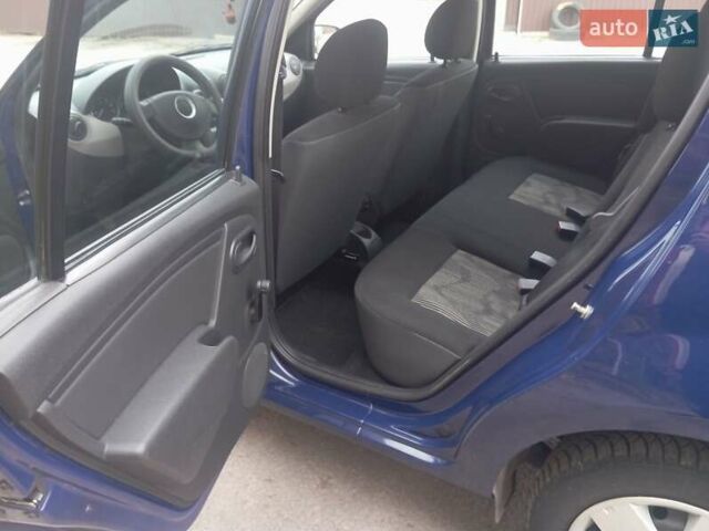 Синий Дачия Сандеро, объемом двигателя 1.2 л и пробегом 157 тыс. км за 4500 $, фото 17 на Automoto.ua