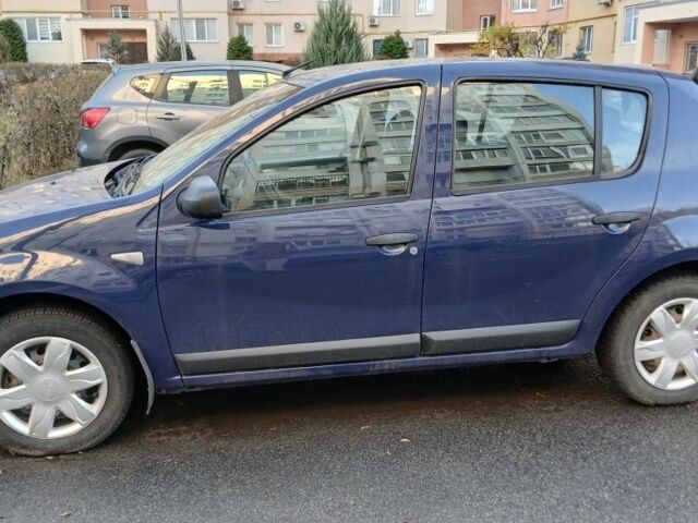 Синий Дачия Сандеро, объемом двигателя 1.4 л и пробегом 155 тыс. км за 4000 $, фото 4 на Automoto.ua