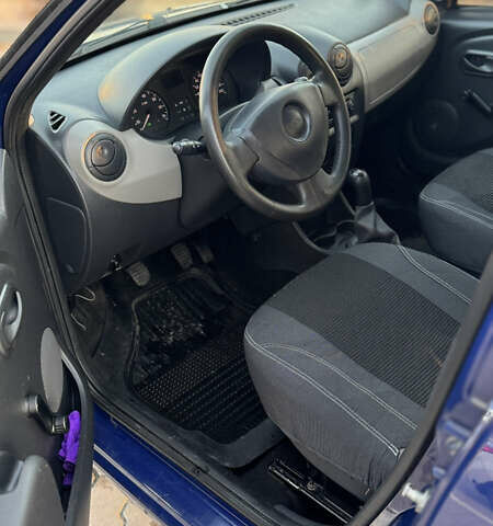 Синий Дачия Сандеро, объемом двигателя 1.4 л и пробегом 146 тыс. км за 3900 $, фото 13 на Automoto.ua