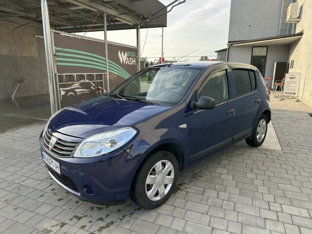 Синій Дачія Sandero, об'ємом двигуна 1.2 л та пробігом 215 тис. км за 3999 $, фото 4 на Automoto.ua