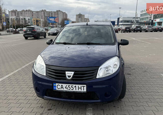 Синий Дачия Сандеро, объемом двигателя 1.4 л и пробегом 146 тыс. км за 3900 $, фото 8 на Automoto.ua