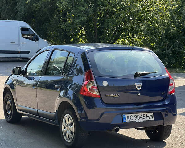 Синій Дачія Sandero, об'ємом двигуна 1.15 л та пробігом 217 тис. км за 4399 $, фото 2 на Automoto.ua