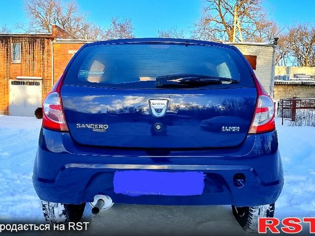Синій Дачія Sandero, об'ємом двигуна 1.4 л та пробігом 150 тис. км за 4450 $, фото 3 на Automoto.ua