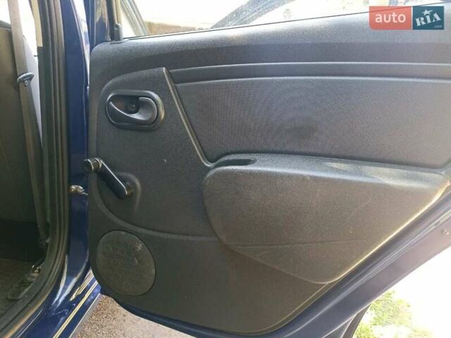 Синий Дачия Сандеро, объемом двигателя 1.15 л и пробегом 194 тыс. км за 3900 $, фото 10 на Automoto.ua