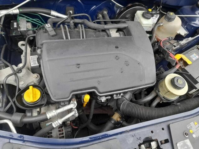 Синий Дачия Сандеро, объемом двигателя 0 л и пробегом 150 тыс. км за 4500 $, фото 7 на Automoto.ua