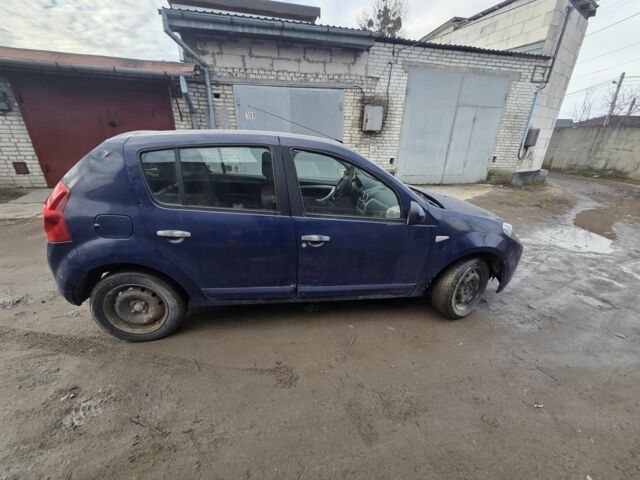 Синий Дачия Сандеро, объемом двигателя 1.4 л и пробегом 225 тыс. км за 2500 $, фото 7 на Automoto.ua