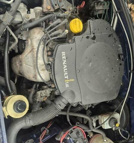 Синий Дачия Сандеро, объемом двигателя 1.6 л и пробегом 236 тыс. км за 5200 $, фото 32 на Automoto.ua