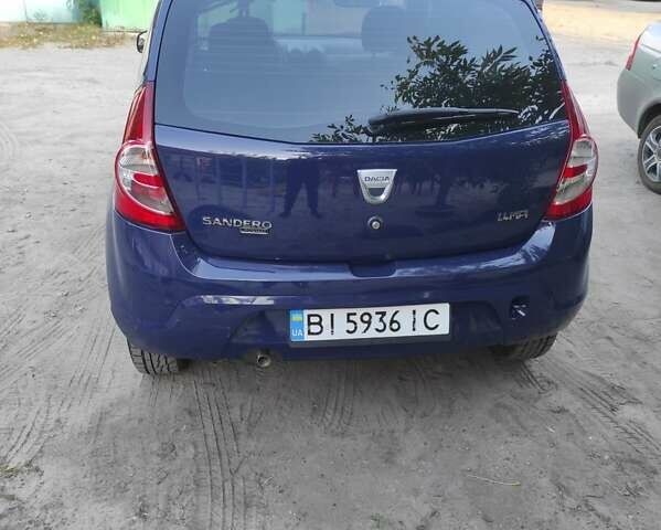 Синий Дачия Сандеро, объемом двигателя 1.4 л и пробегом 135 тыс. км за 4250 $, фото 8 на Automoto.ua