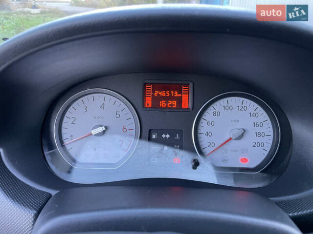 Синий Дачия Сандеро, объемом двигателя 1.4 л и пробегом 246 тыс. км за 4600 $, фото 20 на Automoto.ua