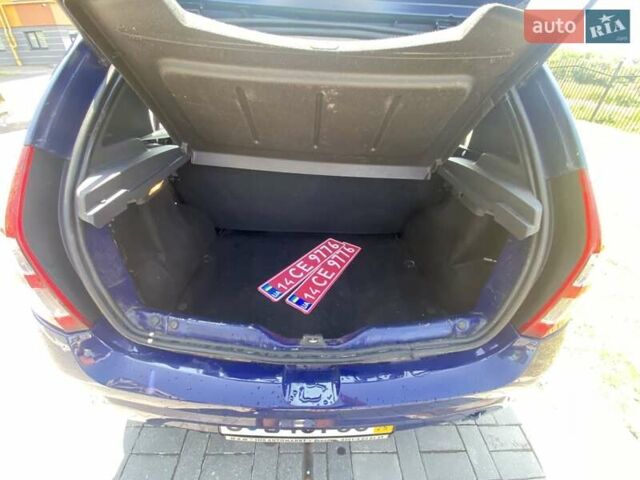 Синий Дачия Сандеро, объемом двигателя 1.4 л и пробегом 167 тыс. км за 4250 $, фото 6 на Automoto.ua