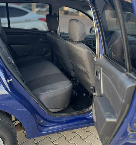 Синий Дачия Сандеро, объемом двигателя 1.4 л и пробегом 146 тыс. км за 3900 $, фото 16 на Automoto.ua