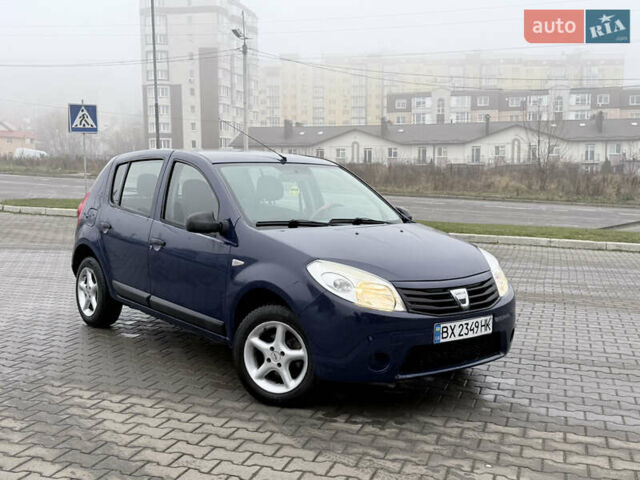 Синий Дачия Сандеро, объемом двигателя 1.5 л и пробегом 235 тыс. км за 4400 $, фото 5 на Automoto.ua