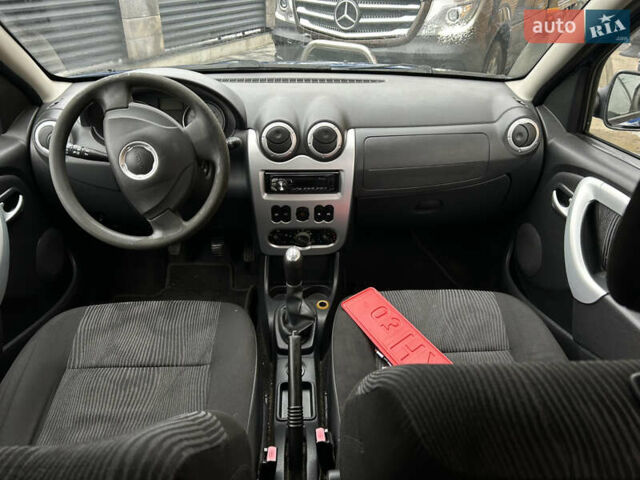 Синий Дачия Сандеро, объемом двигателя 1.6 л и пробегом 117 тыс. км за 4600 $, фото 15 на Automoto.ua