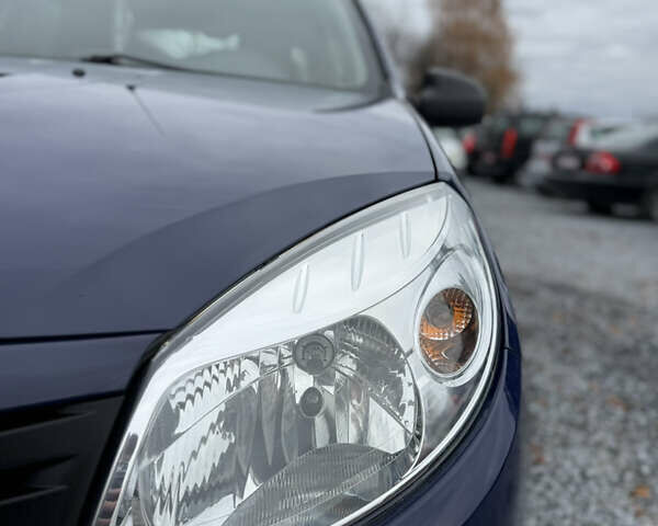 Синий Дачия Сандеро, объемом двигателя 1.2 л и пробегом 140 тыс. км за 4499 $, фото 31 на Automoto.ua