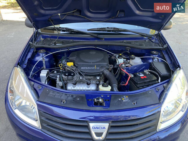 Синий Дачия Сандеро, объемом двигателя 1.4 л и пробегом 147 тыс. км за 4750 $, фото 25 на Automoto.ua