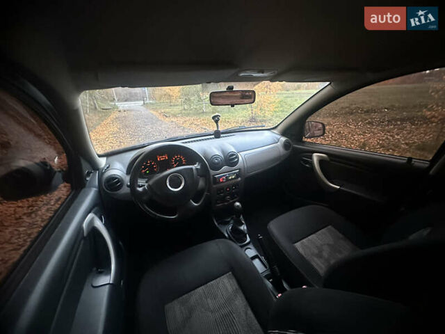 Дачия Сандеро 2009 в Полтаве на Automoto.ua Синий Дачия Сандеро, объемом двигателя 1.39 л и пробегом 234 тыс. км за 4500 $, фото 17 на Automoto.ua