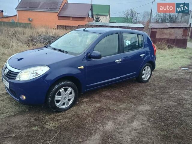 Синий Дачия Сандеро, объемом двигателя 1.39 л и пробегом 217 тыс. км за 5300 $, фото 1 на Automoto.ua