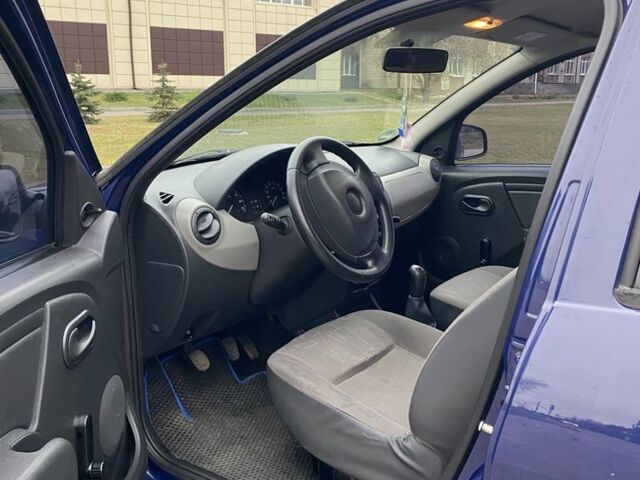 Синий Дачия Сандеро, объемом двигателя 1.4 л и пробегом 219 тыс. км за 4800 $, фото 6 на Automoto.ua