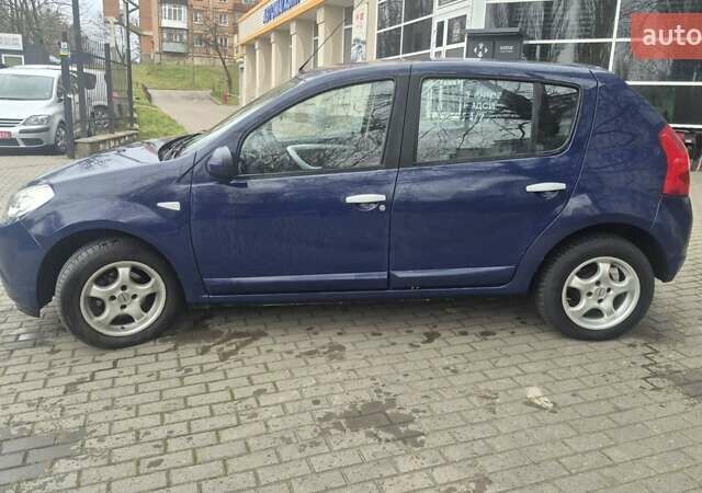 Синий Дачия Сандеро, объемом двигателя 1.6 л и пробегом 236 тыс. км за 5200 $, фото 3 на Automoto.ua