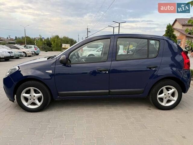 Синій Дачія Sandero, об'ємом двигуна 1.39 л та пробігом 167 тис. км за 4200 $, фото 1 на Automoto.ua