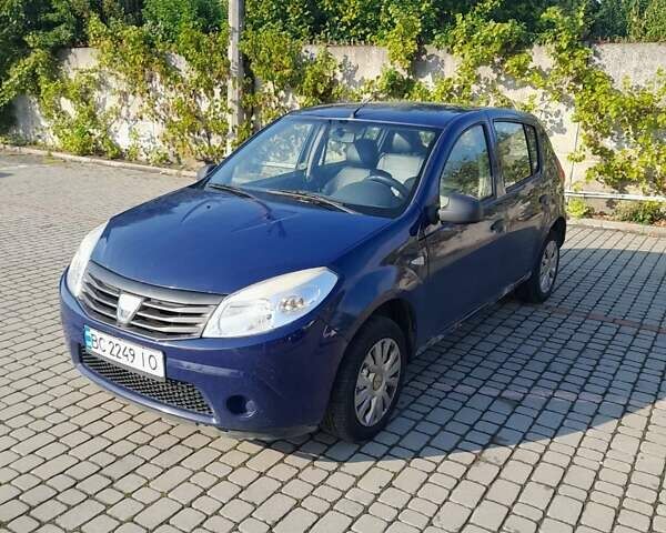 Синій Дачія Sandero, об'ємом двигуна 1.4 л та пробігом 274 тис. км за 3000 $, фото 1 на Automoto.ua