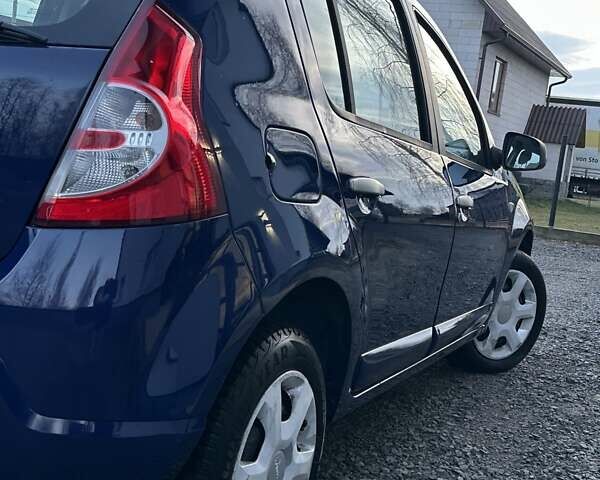 Синій Дачія Sandero, об'ємом двигуна 1.4 л та пробігом 109 тис. км за 4850 $, фото 6 на Automoto.ua
