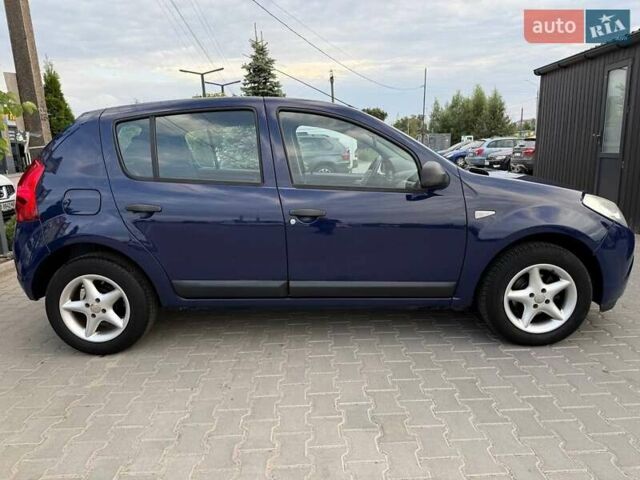 Синій Дачія Sandero, об'ємом двигуна 1.39 л та пробігом 167 тис. км за 4200 $, фото 6 на Automoto.ua