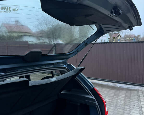 Синий Дачия Сандеро, объемом двигателя 1.6 л и пробегом 200 тыс. км за 5700 $, фото 20 на Automoto.ua