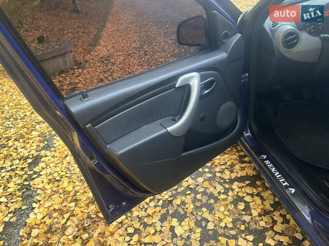 Дачия Сандеро 2009 в Полтаве на Automoto.ua Синий Дачия Сандеро, объемом двигателя 1.39 л и пробегом 234 тыс. км за 4500 $, фото 10 на Automoto.ua