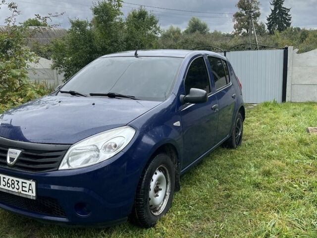 Синій Дачія Sandero, об'ємом двигуна 1.4 л та пробігом 220 тис. км за 1900 $, фото 1 на Automoto.ua