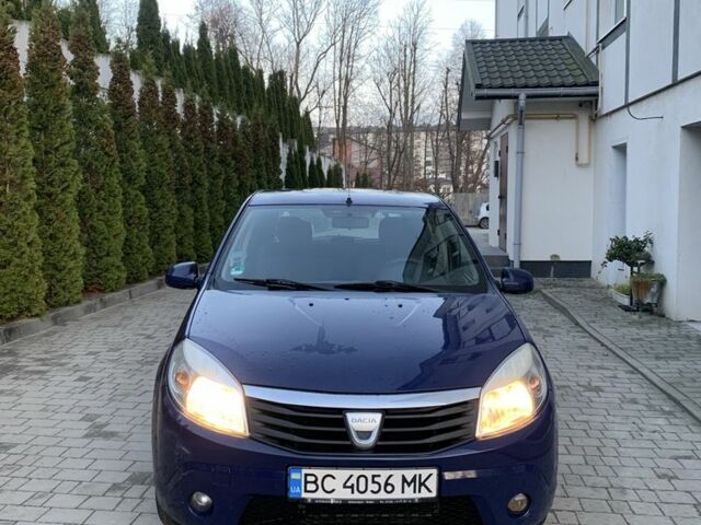 Синій Дачія Sandero, об'ємом двигуна 1.4 л та пробігом 300 тис. км за 2850 $, фото 6 на Automoto.ua