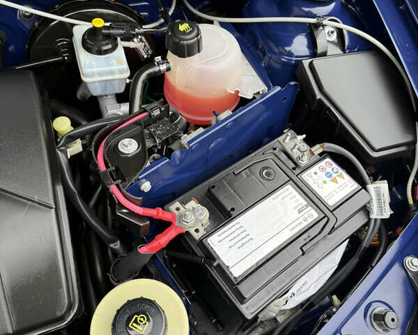 Синий Дачия Сандеро, объемом двигателя 1.2 л и пробегом 140 тыс. км за 4499 $, фото 139 на Automoto.ua