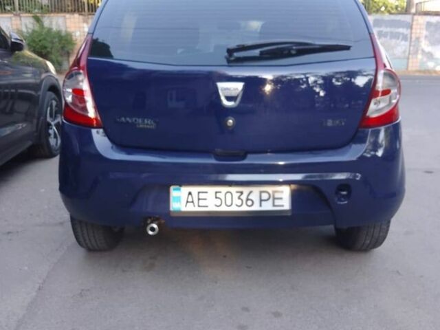 Синий Дачия Сандеро, объемом двигателя 1.1 л и пробегом 280 тыс. км за 4000 $, фото 6 на Automoto.ua