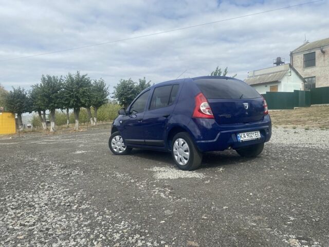Синий Дачия Сандеро, объемом двигателя 1.4 л и пробегом 238 тыс. км за 3250 $, фото 4 на Automoto.ua