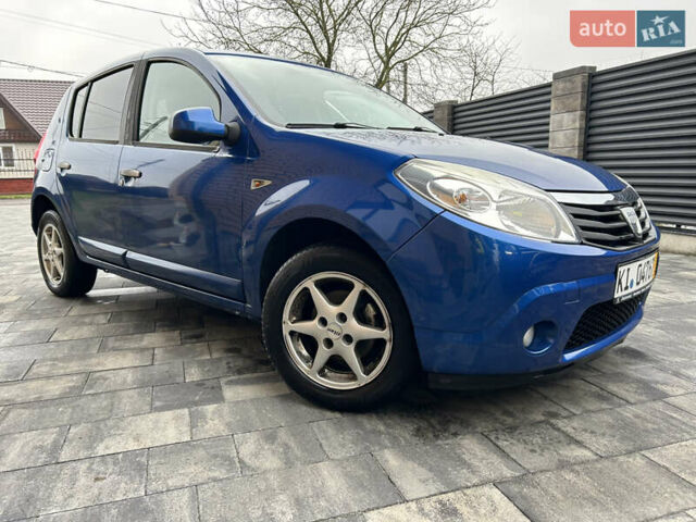 Синий Дачия Сандеро, объемом двигателя 1.6 л и пробегом 117 тыс. км за 4600 $, фото 8 на Automoto.ua