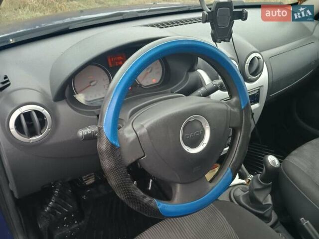 Синий Дачия Сандеро, объемом двигателя 1.39 л и пробегом 217 тыс. км за 5300 $, фото 13 на Automoto.ua