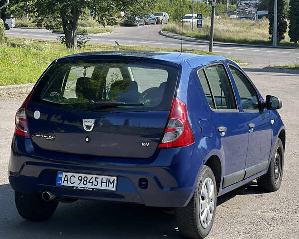 Синій Дачія Sandero, об'ємом двигуна 1.15 л та пробігом 217 тис. км за 3900 $, фото 3 на Automoto.ua