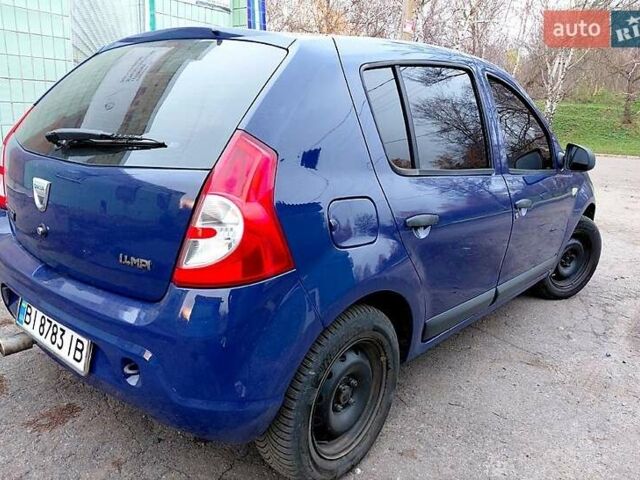 Синий Дачия Сандеро, объемом двигателя 1.4 л и пробегом 185 тыс. км за 4500 $, фото 3 на Automoto.ua