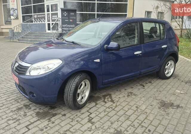 Синий Дачия Сандеро, объемом двигателя 1.6 л и пробегом 236 тыс. км за 5200 $, фото 2 на Automoto.ua