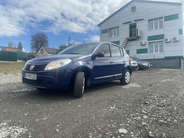 Синий Дачия Сандеро, объемом двигателя 1.4 л и пробегом 238 тыс. км за 3250 $, фото 1 на Automoto.ua